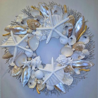Seashell Wreath on Twig with Elongated Pearl Clams in 2 Sizes & 3 Colors