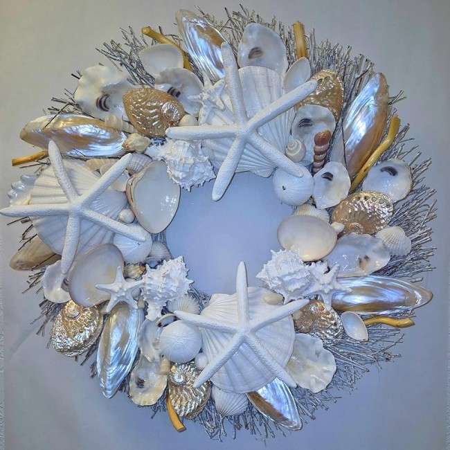 Seashell Wreath on Twig with Elongated Pearl Clams in 2 Sizes & 3 Colors